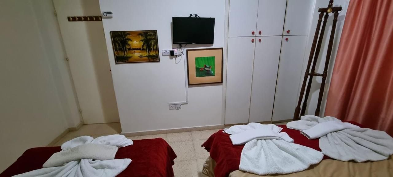 Astrofegia Apartments Near The Sea Agia Marina  Екстер'єр фото