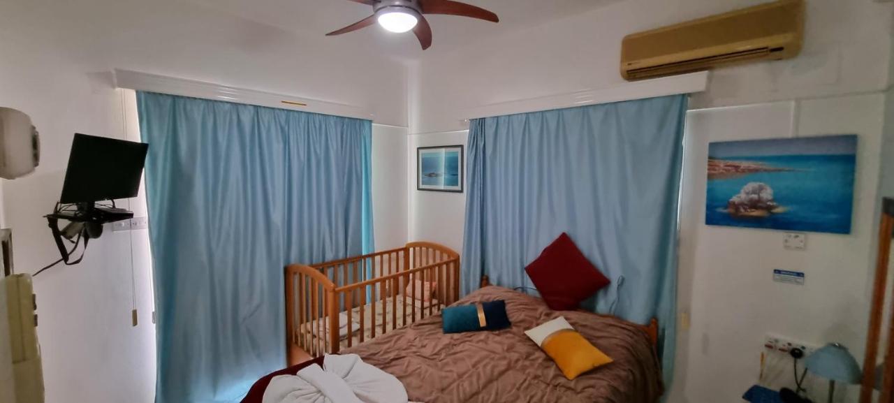 Astrofegia Apartments Near The Sea Agia Marina  Екстер'єр фото