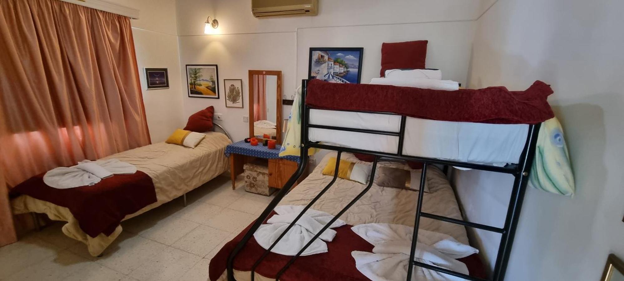 Astrofegia Apartments Near The Sea Agia Marina  Екстер'єр фото